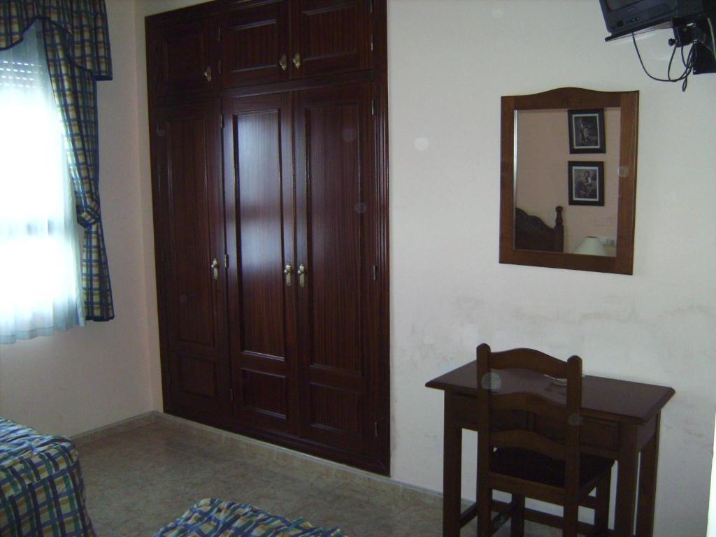 Hostal El Poligono Lucena Room photo